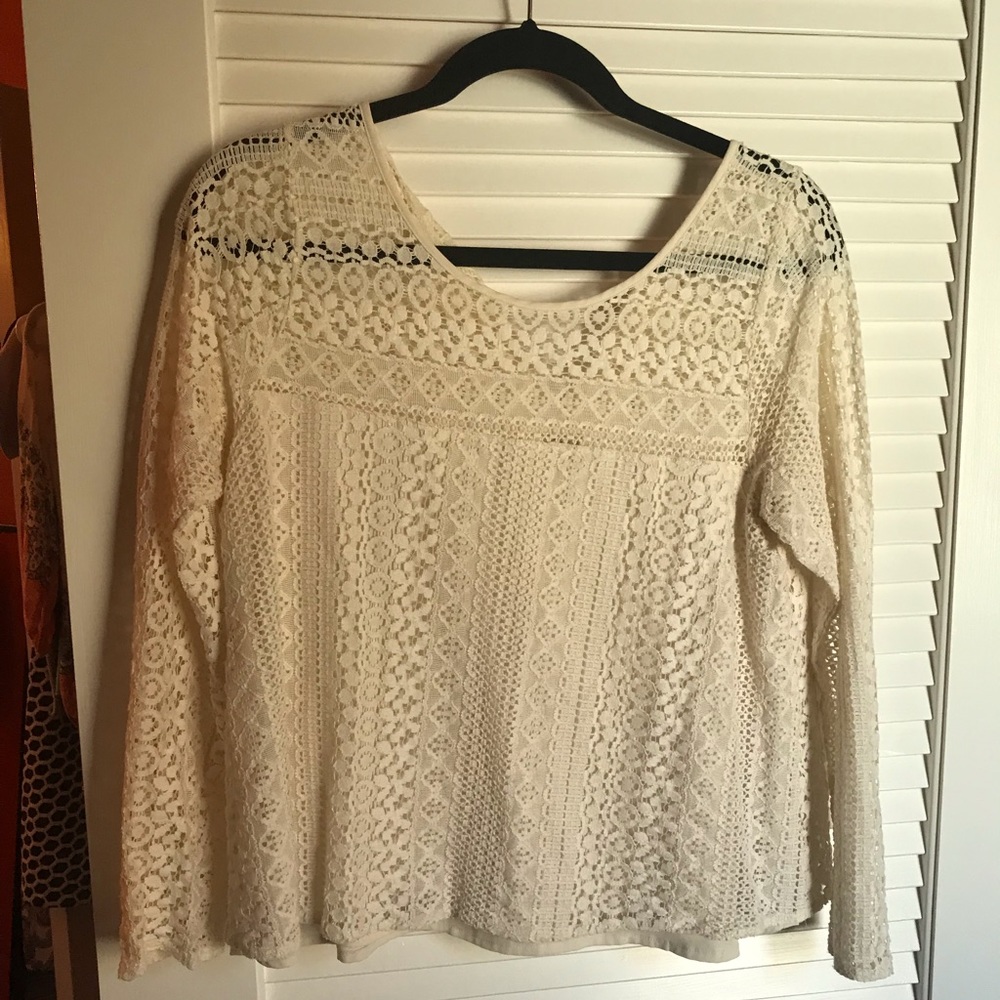 Cream Hollister crochet knit blouse